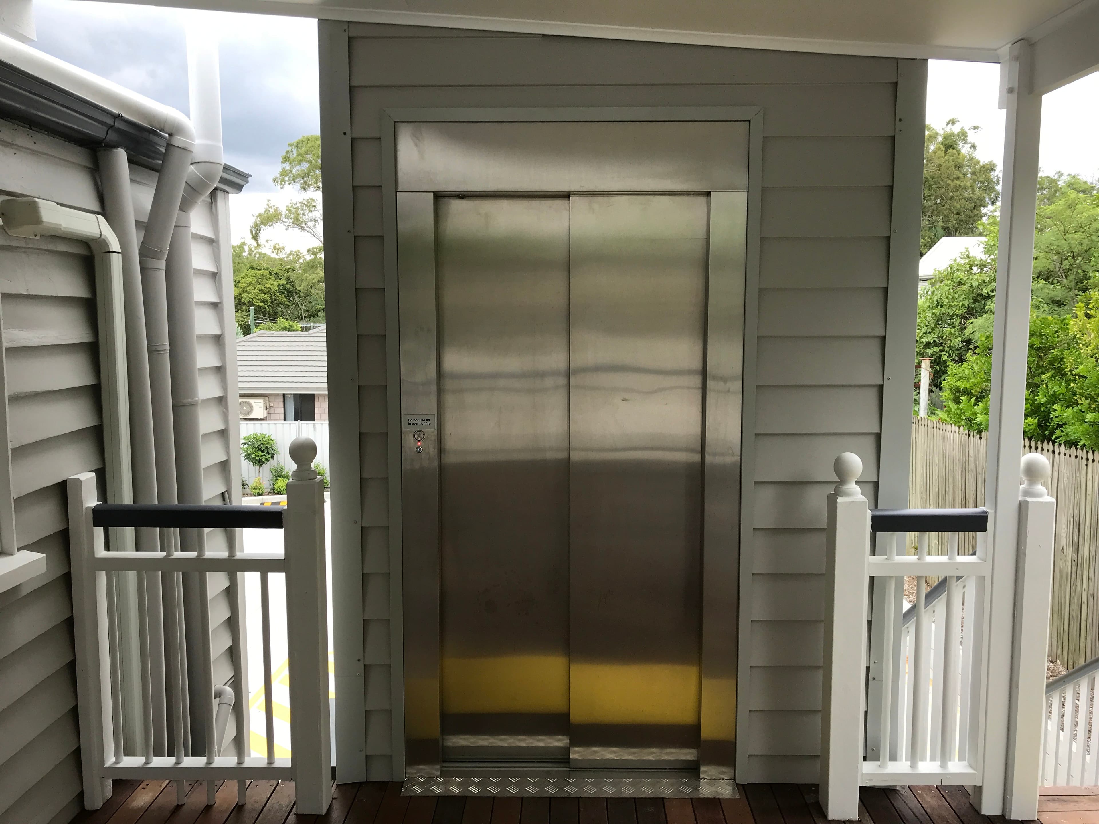 Orion residential lift