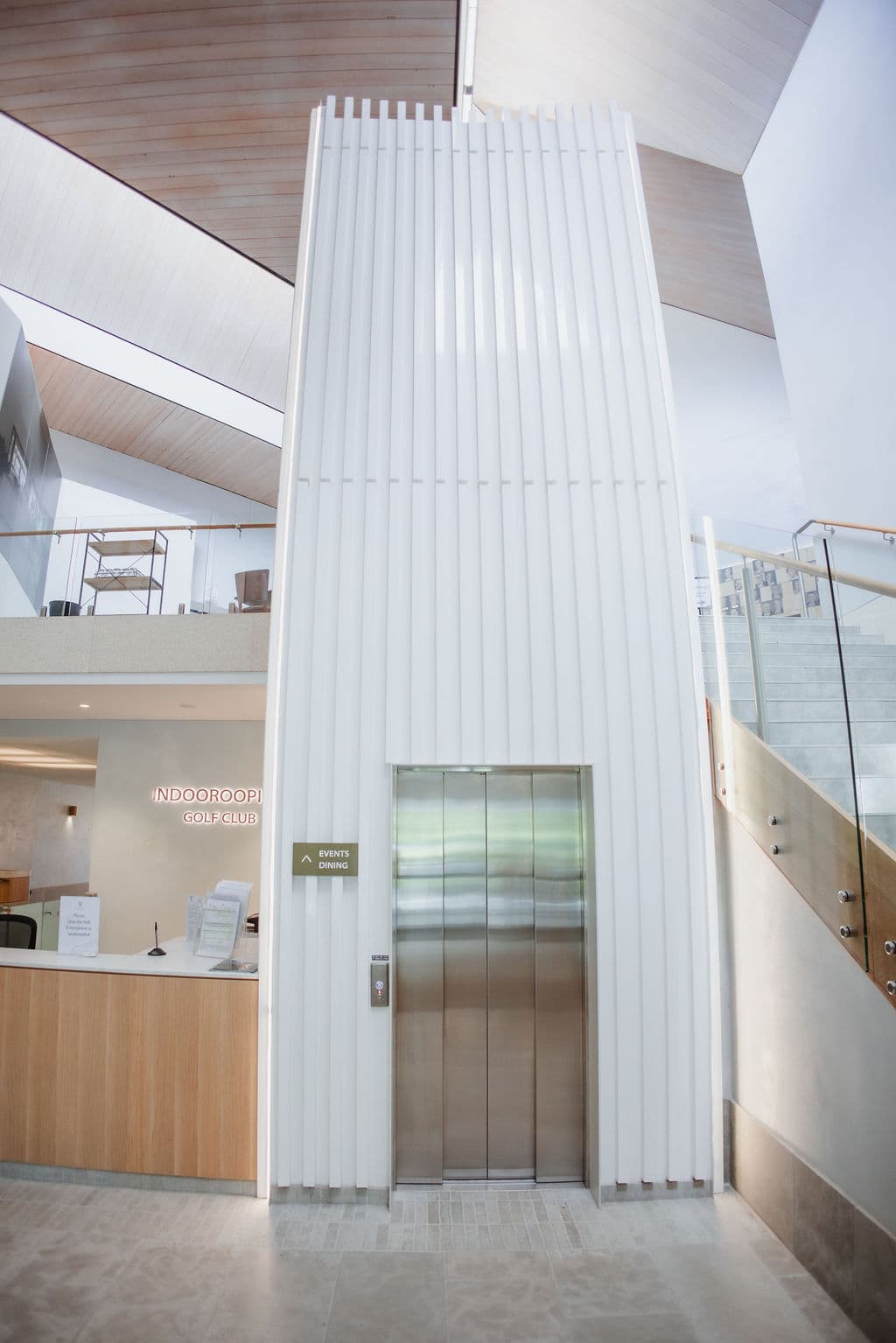 Commercial lift